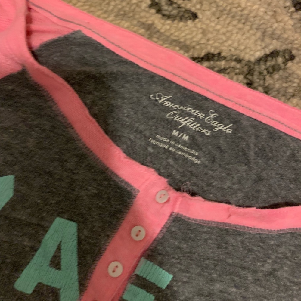 American Eagle Shirt